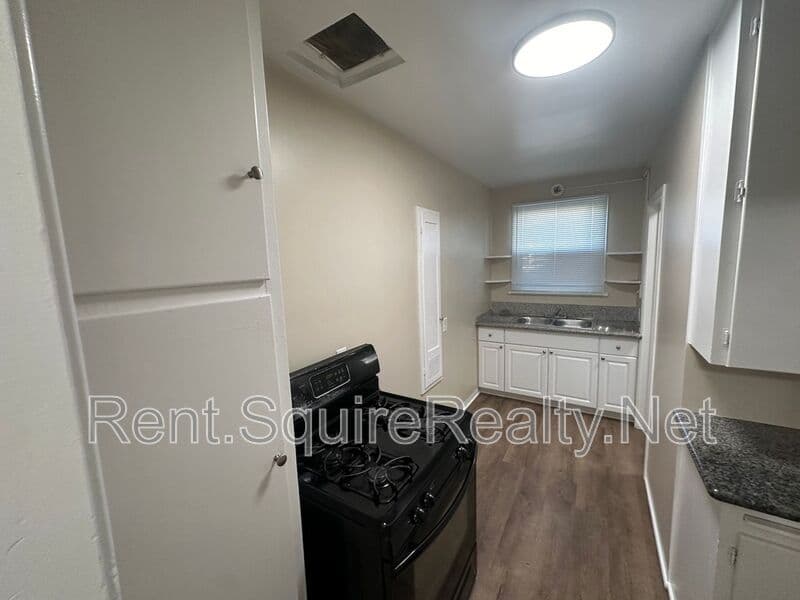 Azusa Condo: 901 N. San Gabriel Ave