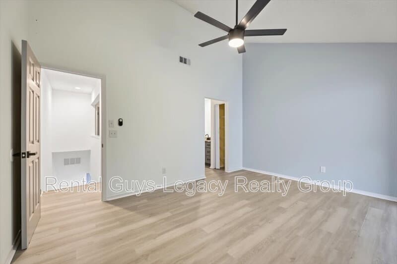 Jacksonville Townhome: 3517 Peeler Road