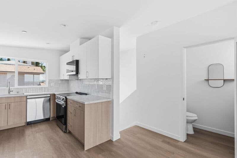 San Diego Apartment: 6638-6644 Valjean Court