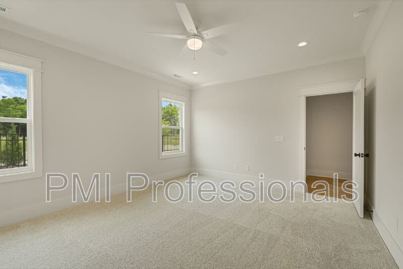 Murfreesboro Townhome: 2035 Grace Johns Circle