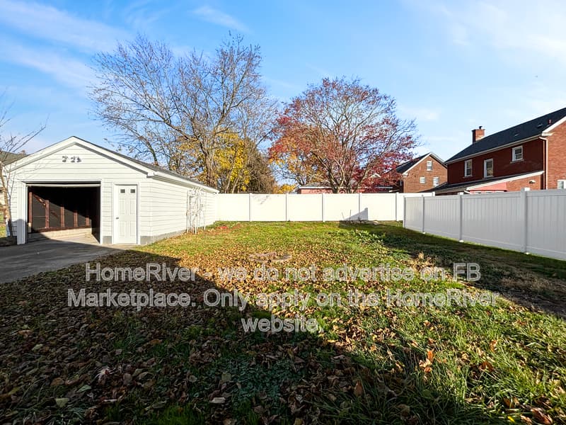 New Castle House: 1406 N Mercer St