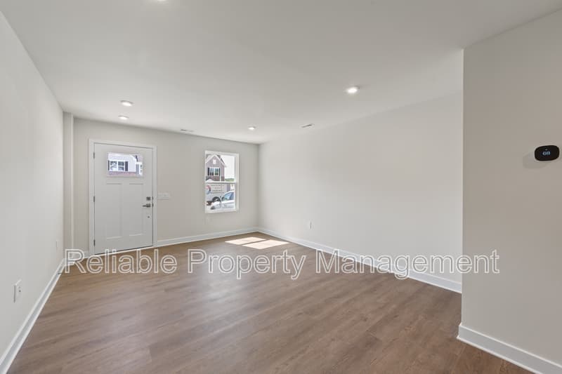 Raleigh Townhome: 1309 Rollman Farm