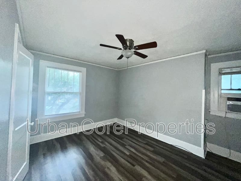 St. Petersburg Condo: 610 5th Ave N