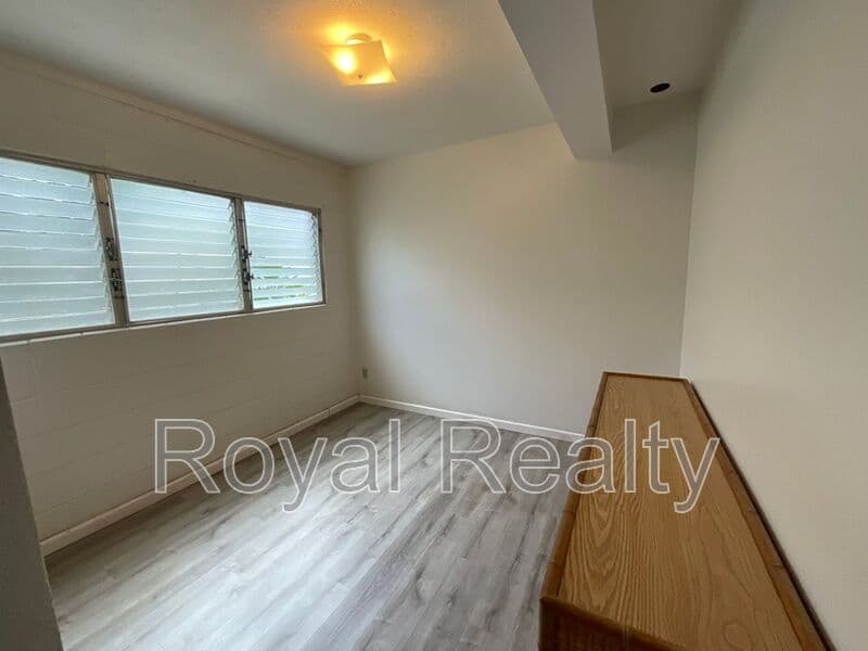 Waipahu House: 94-1278 Peke Place