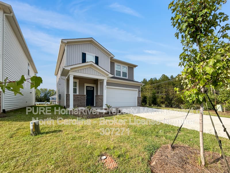 Hickory House: 2957 31st St Ln NE