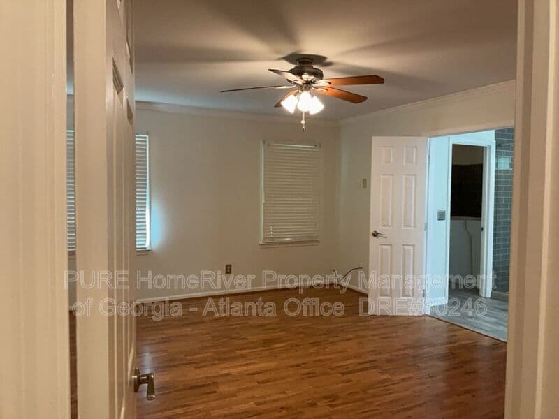 Alpharetta House: 8031 Henderson Ct