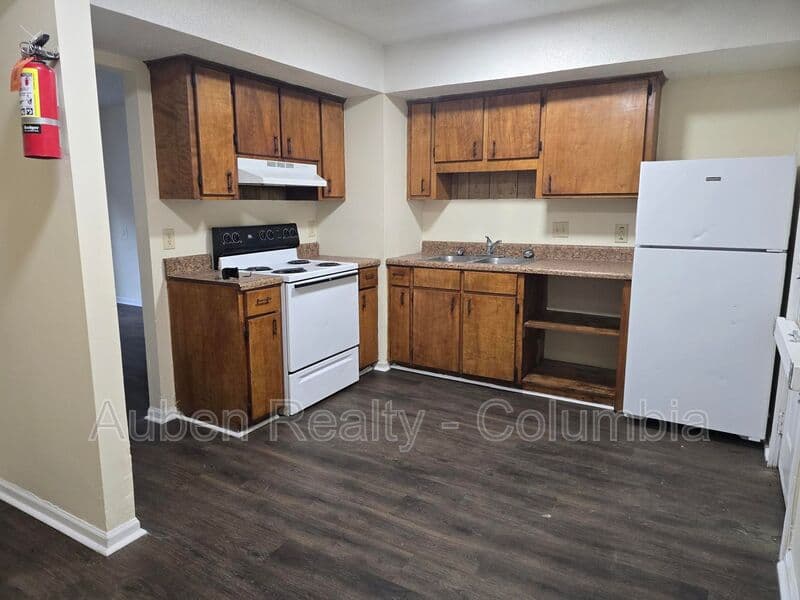 Columbia Condo: 3606 Medical Dr Unit C
