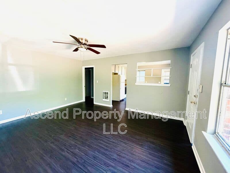 Chattanooga House: 1118 Wheeler Ave