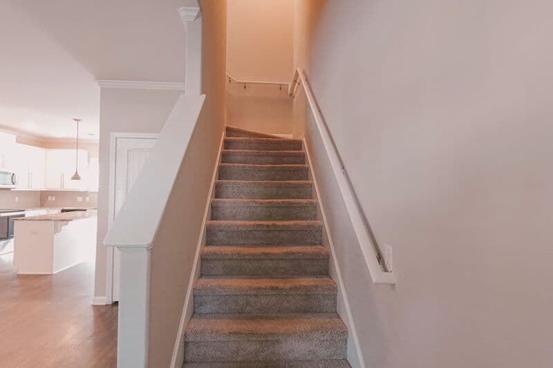 Savannah House: 94 Reese Way