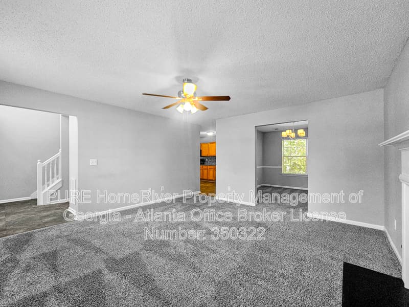 Covington House: 70 Cinnamon Oak Cir