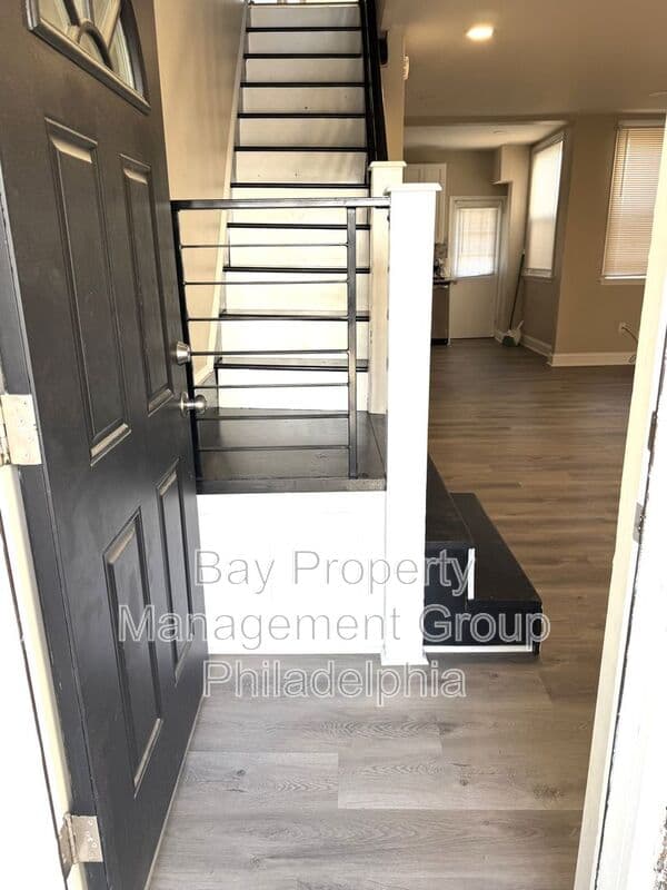Philadelphia House: 2614 Ingersoll St