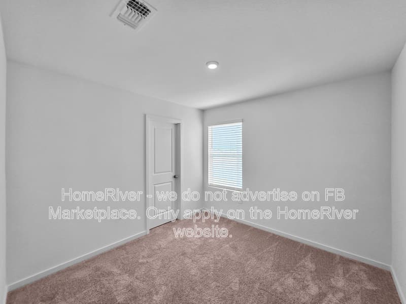 Florence House: 578 W Van Haren St