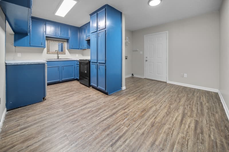 Tyler Condo: 12023 Joni Drive - 1