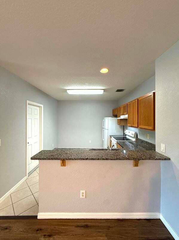 Ruskin Condo: 431 Newmont Circle - 202