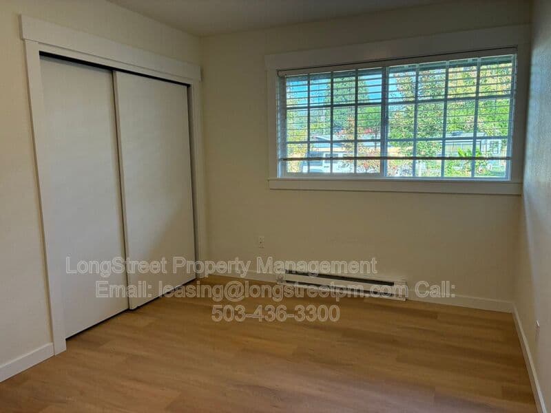 Adair Village Condo: 5160 NE Willamette Ave