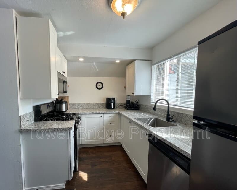 Sacramento Condo: 1313 Lochbrae Rd