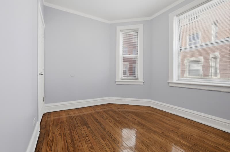 Chicago Condo: 7816 South Cornell Avenue - 7826-#1