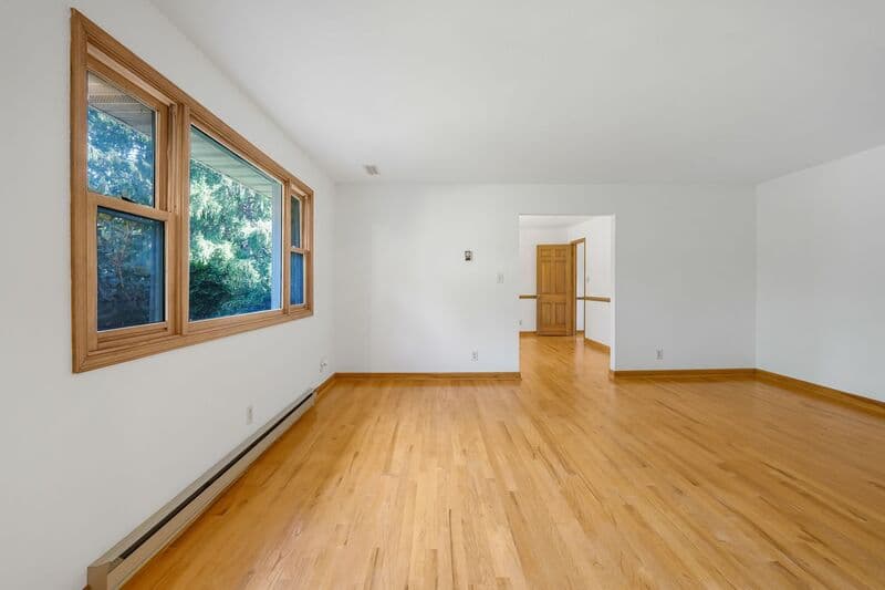 Spotsylvania House: 10003 Courthouse Rd
