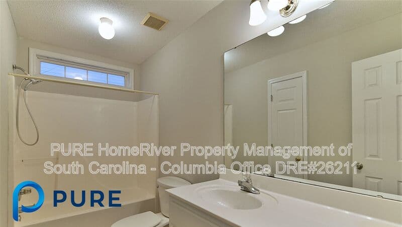 Lexington House: 309 Louisa Ln