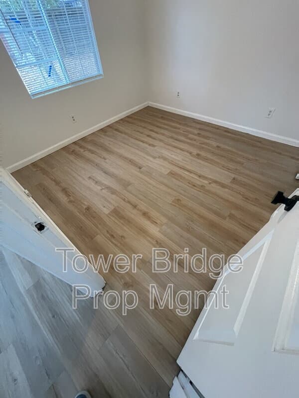 Sacramento Condo: 1313 Lochbrae Rd