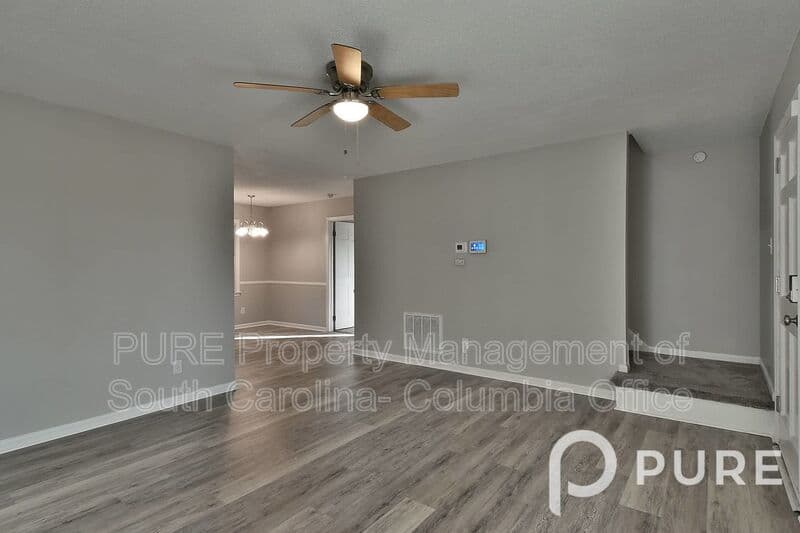 Columbia House: 7812 Teague Rd