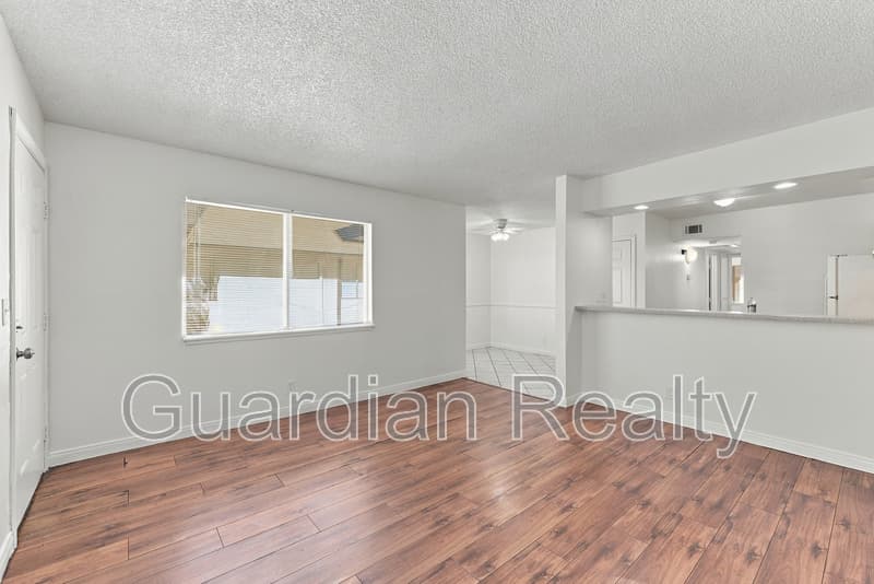 Las Vegas Condo: 4248 Tara Ave