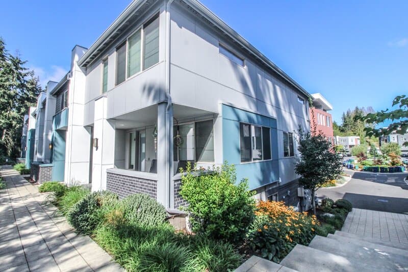 Kirkland Townhome: 11403 117th Ln NE