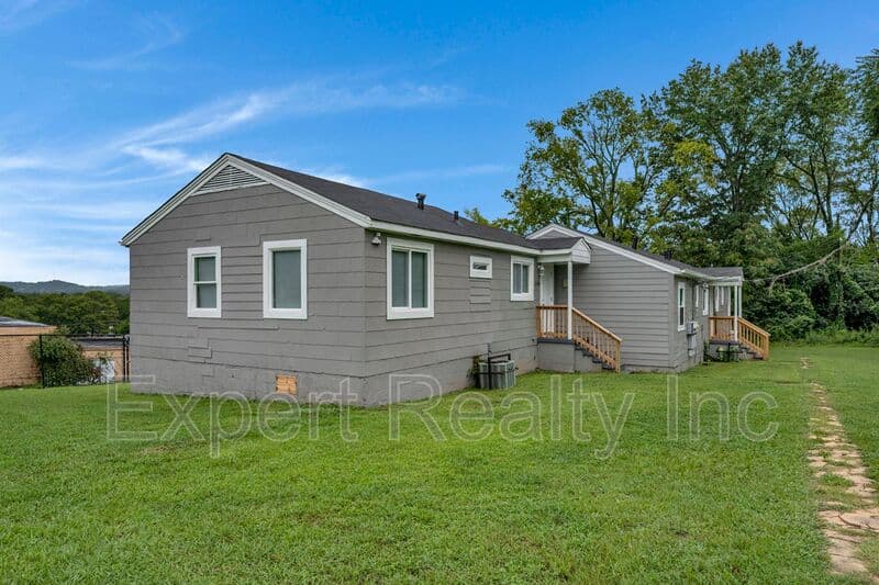 Birmingham House: 5710 Monte Sano Drive