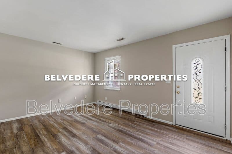 Greensboro House: 3005 Kilkenny Ave