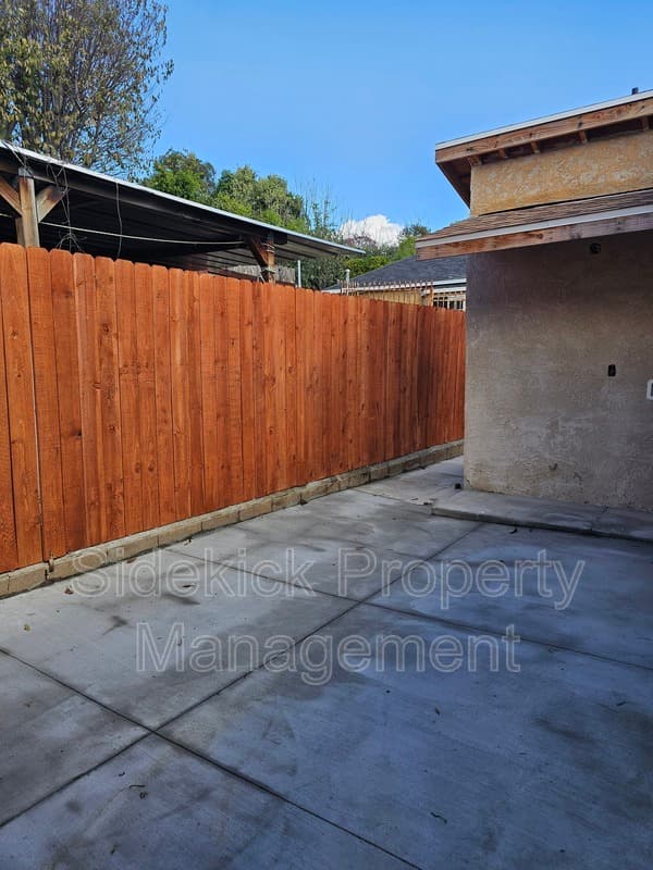Los Angeles House: 5009 Wadena St