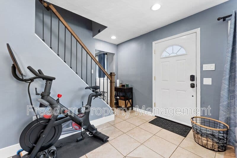 Manassas Park House: 194 Holden Dr
