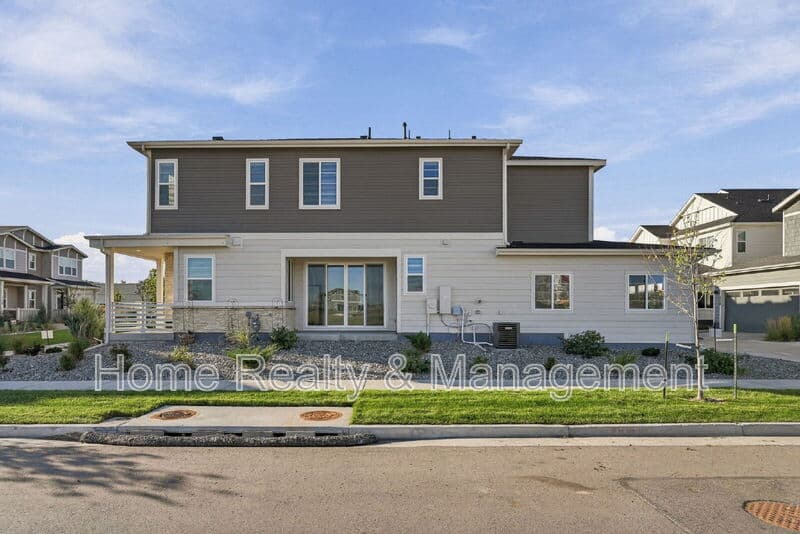 Erie Townhome: 1364 Penner Dr