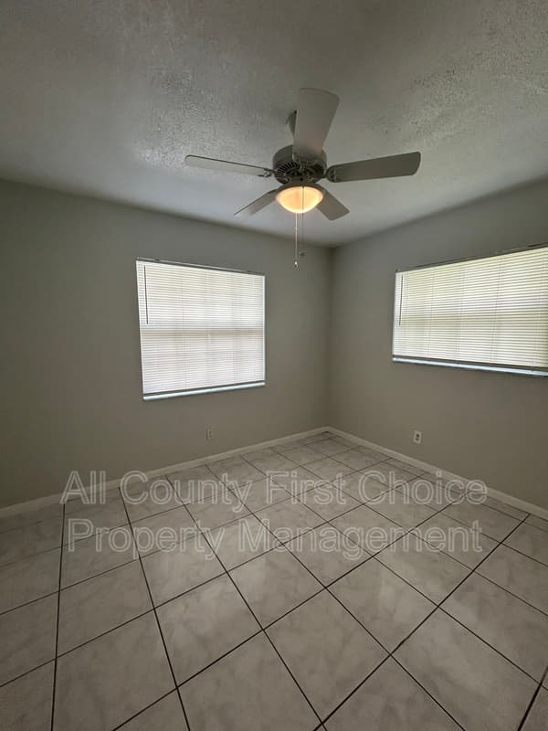 St. Petersburg Condo: 3621 35th St N