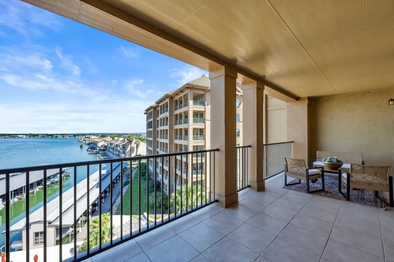 Horseshoe Bay Condo: 101 West Bank
