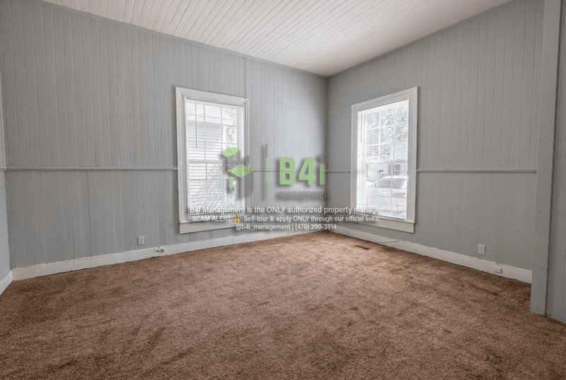 LaGrange House: 114 McGee Street