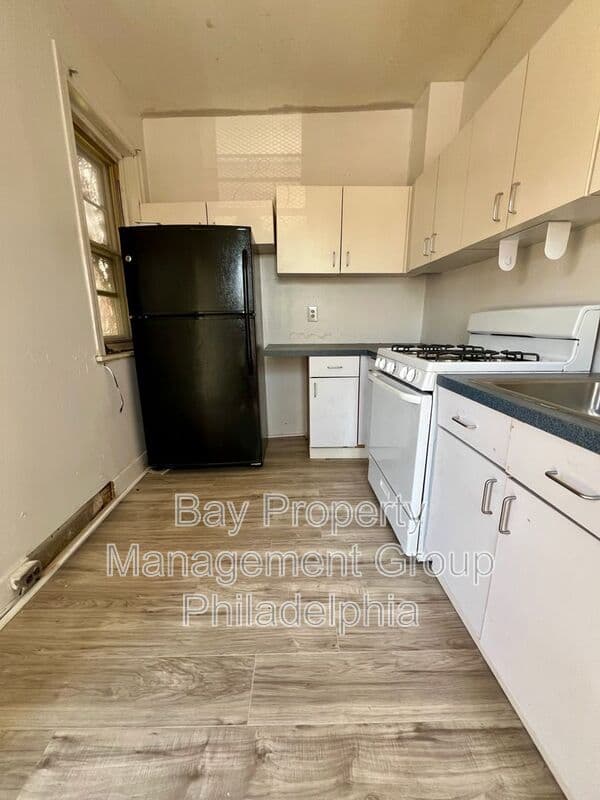 Philadelphia House: 1500 N Frazier St