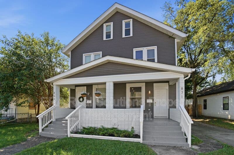 Columbus Condo: 871 Bellows Ave
