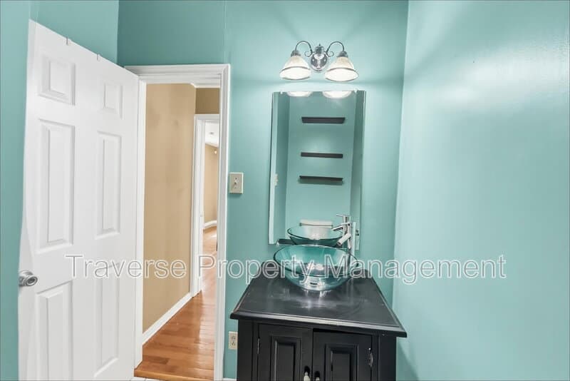 Fort Worth House: 1816 Washington Ave