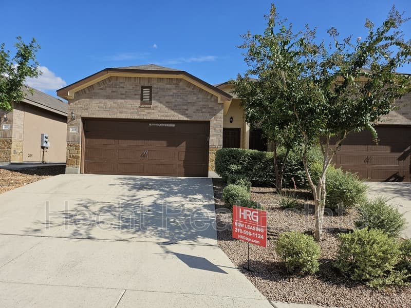 Canyon Lake Condo: 215 Kaspar Way - 1