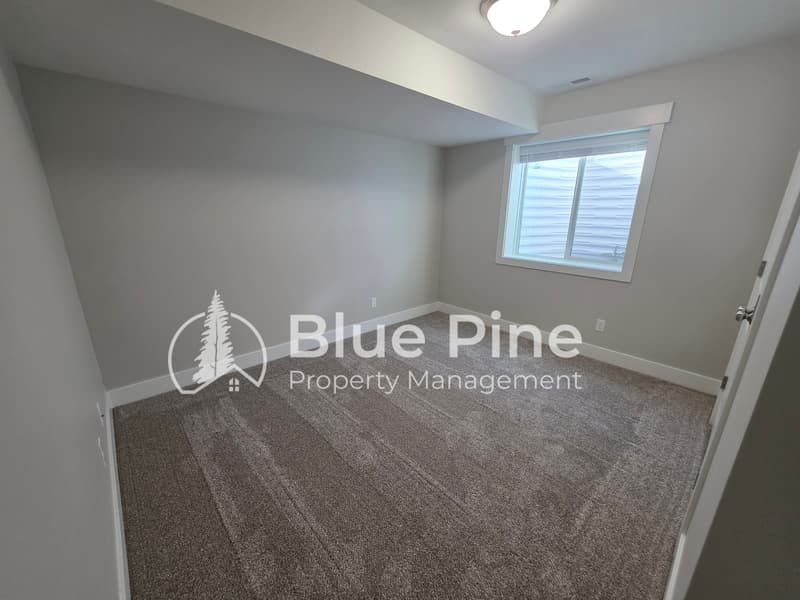 Idaho Falls House: 4589 Blackstone Drive