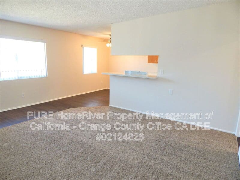 Huntington Beach Condo: 401 Memphis Avenue