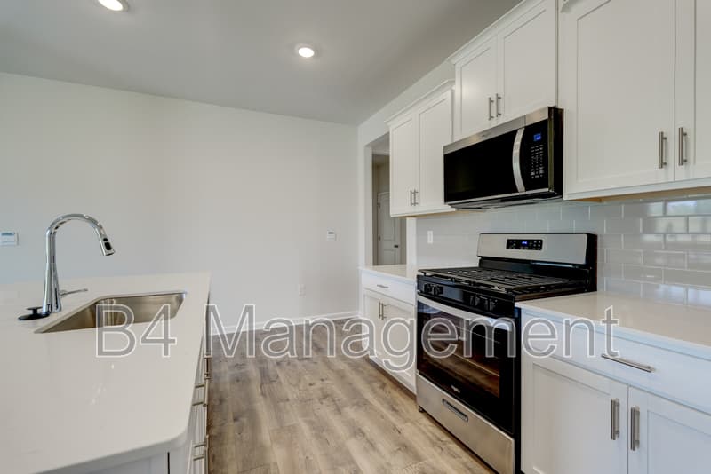 Boiling Springs House: 2159 Springview Ct.