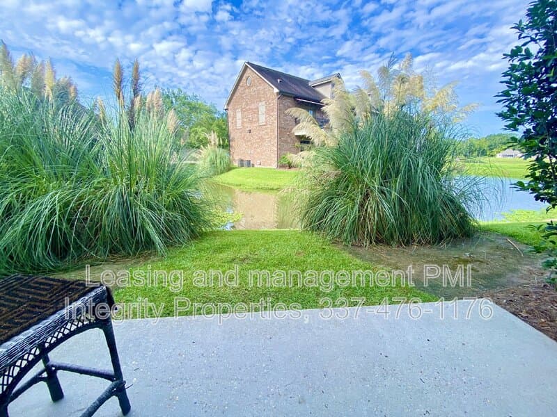 Baton Rouge Condo: 888 S Kenilworth Pkwy