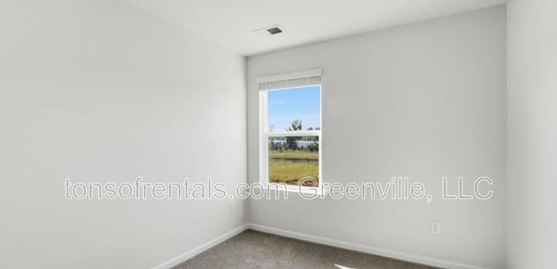 Greer Townhome: 769 Embark Circle