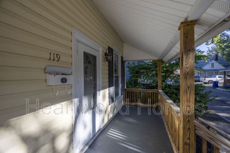 Columbia Condo: 119 Church Street
