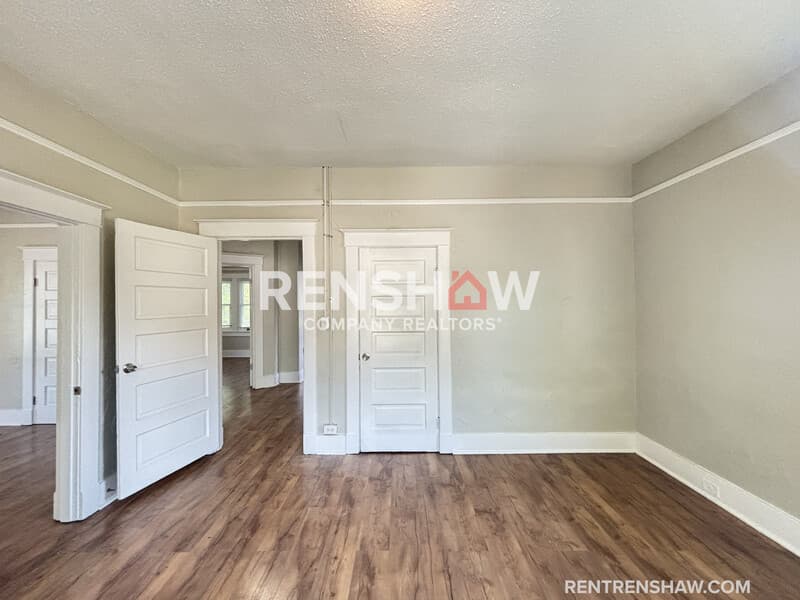 Memphis House: 1571 E Mclemore Ave