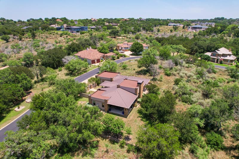 Horseshoe Bay House: 130 Christine Circle