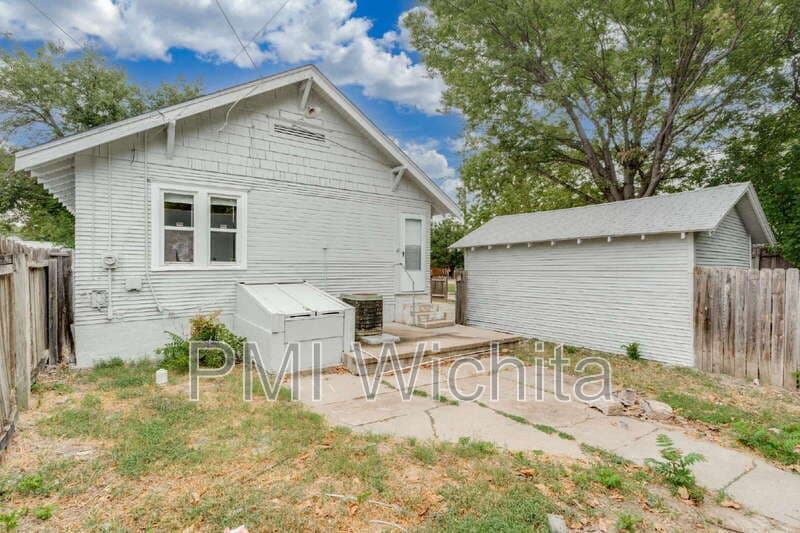 Wichita Condo: 1927 West McCormick Street