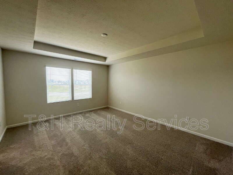 Noblesville House: 13153 Himalaya Circle