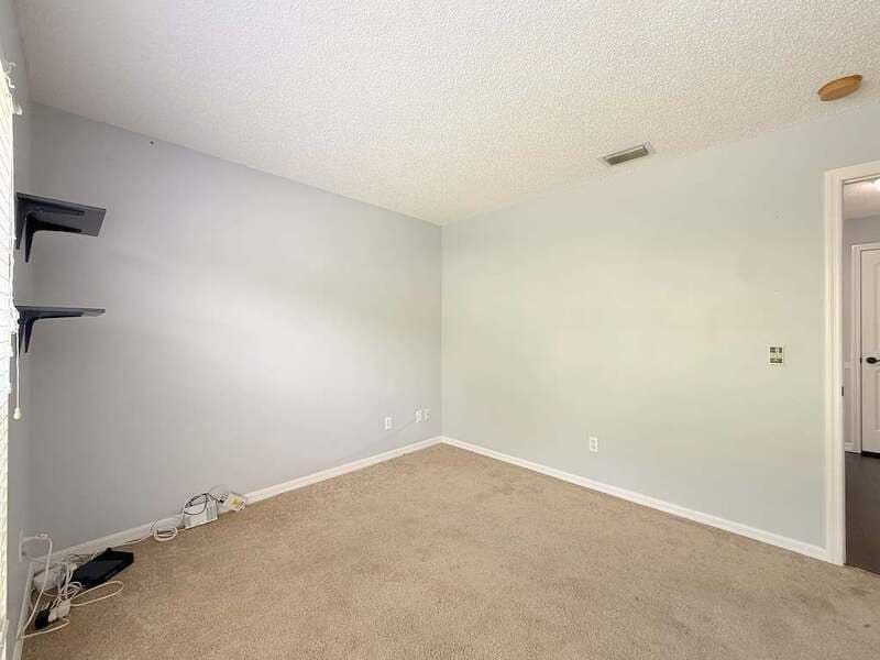 Valrico House: 1118 Hardwood Drive